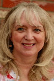 Рхонда Фисекци