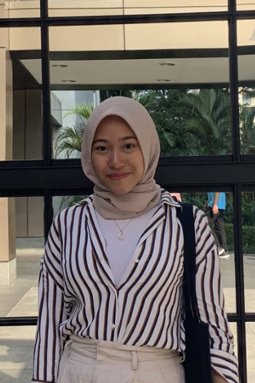 Индира Ризкй