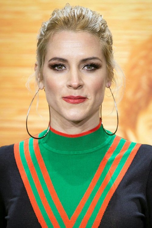  Мэгги Сивантос