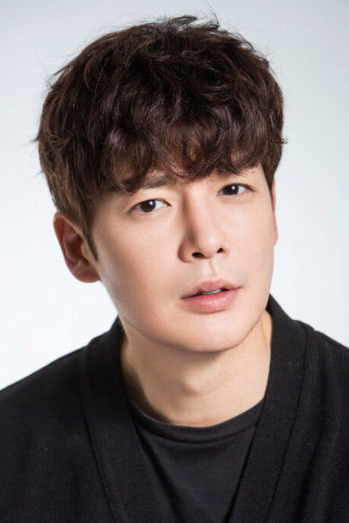 Канг Еун-так