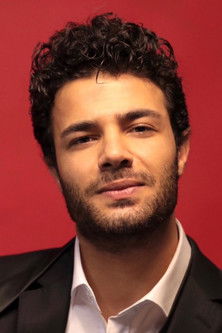 Вурал Şаханоğлу