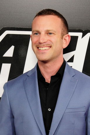 Цхарлие Wацхтел