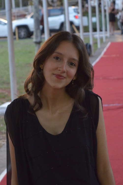 Рафаела Фариас