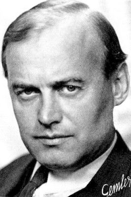 Еинар Молин