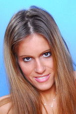 Лйндсей Лове