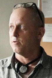 Русселл Лее Фине