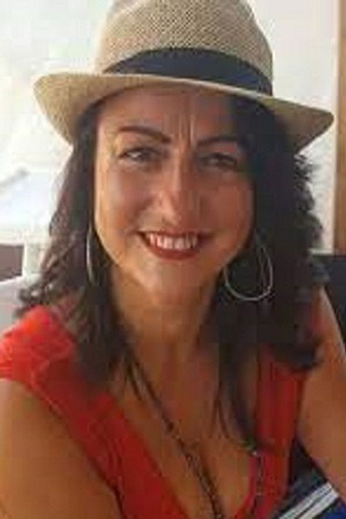 Естер Церцхио