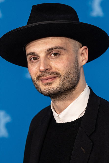 Тилман Сингер