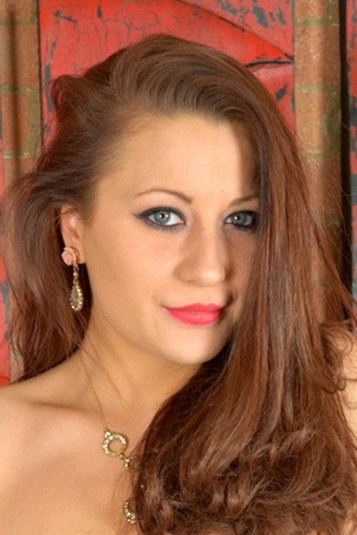 Лара Jаде Деене