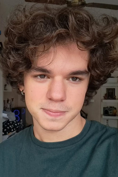 Дениз Али Цанкорур