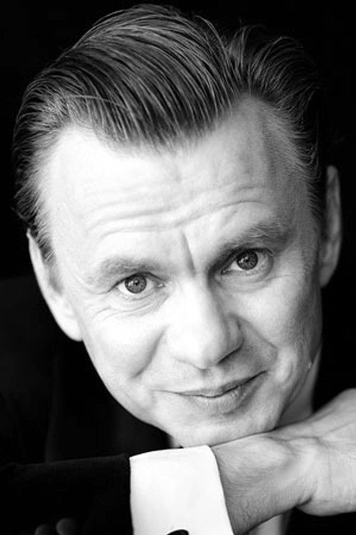 Павло Толстой