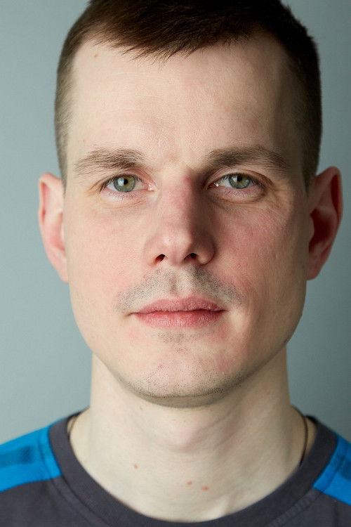 Олег Лазарев