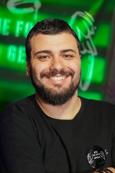 Винициус Тостес