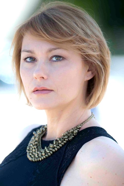 Моница Царпанесе