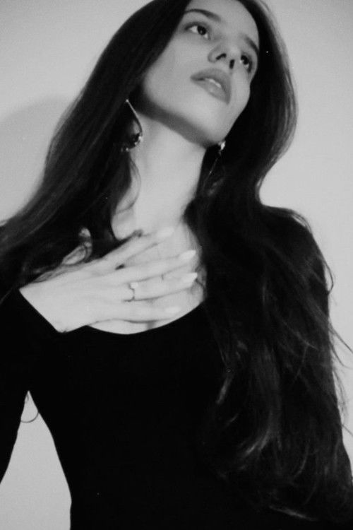 Анна Менегуз