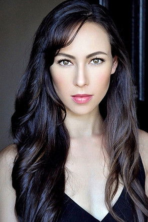 Урсула Миллс