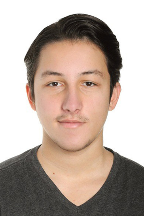 Емир Öзкардеş