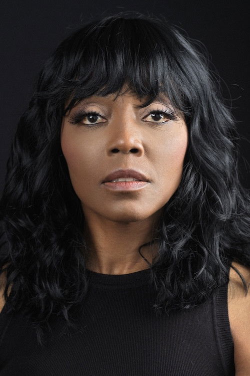 Ангела Халл