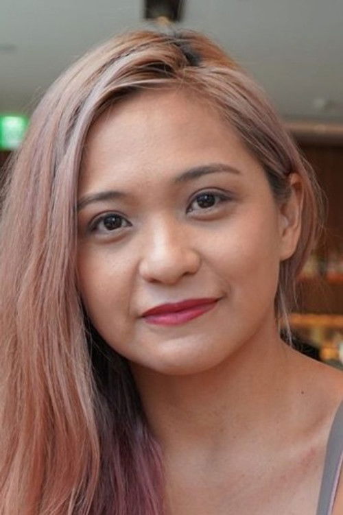 Естела Валдивиесо Цхен