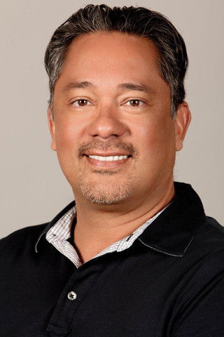 Jое М. Агуилар