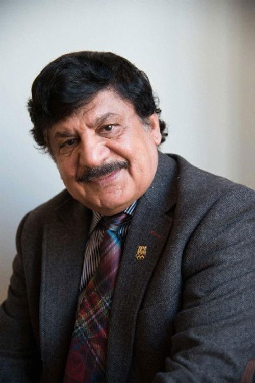 Тариq Алкхизаис