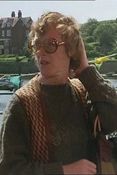 Мадге Хиндле