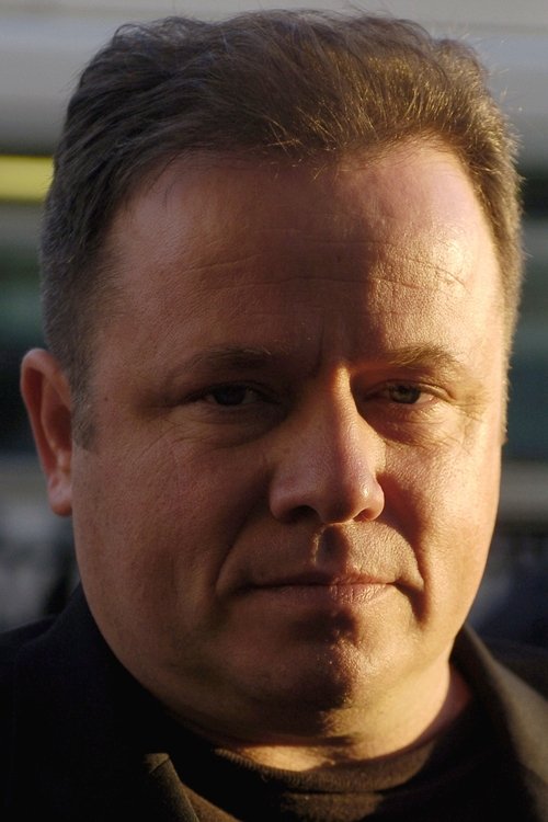 Неил Гиунтоли