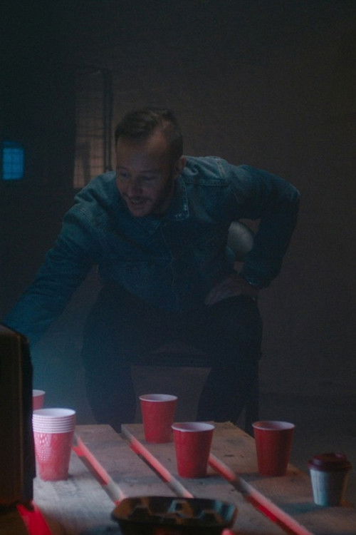 Jамес Барнес