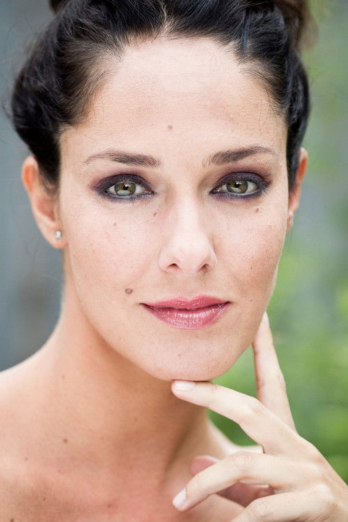 Марíа Белло