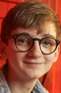 Киан Лаwсон-Кхалили