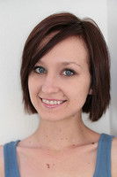 Кйра Стееле