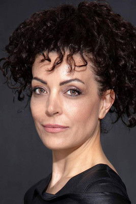 Назан Байазıт