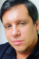 Владимир Букхаров