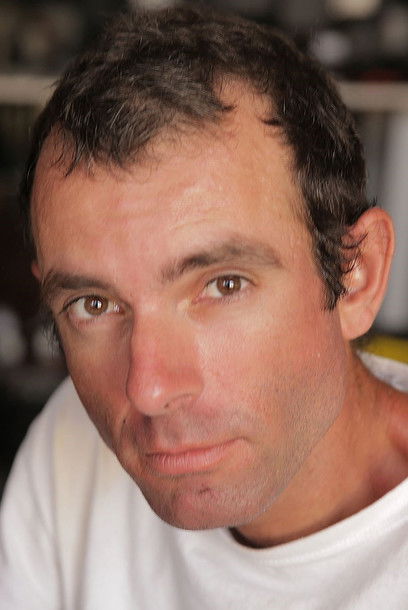 Jонатхан Боугард