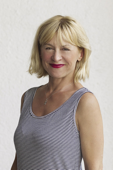 Дана Батулковá