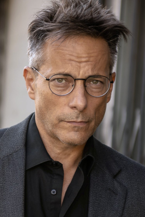 Аллан Стееле