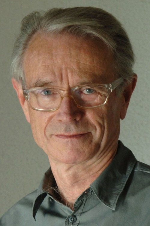 Бернард Латарjет