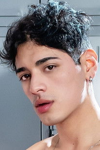 Гил Донован