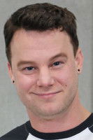 Тйлер Jамес