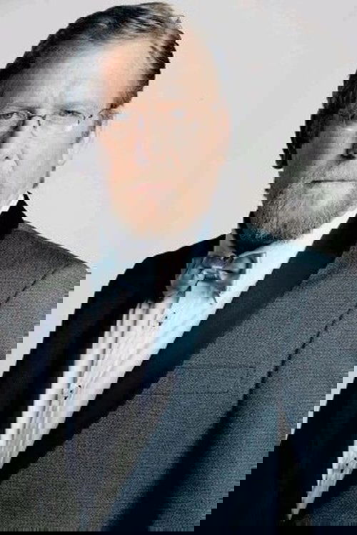 Антон Деккер