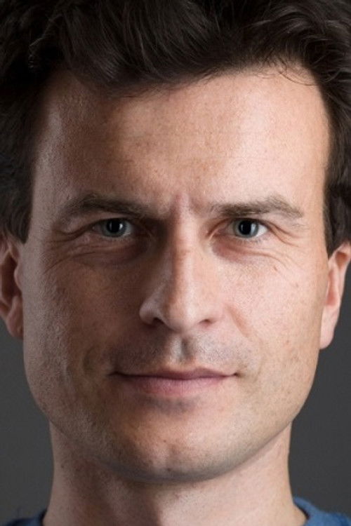 Артем Мисхуков