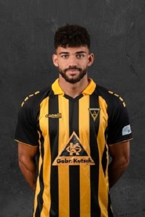 Мика Ханратхс