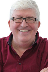 Симон Батес