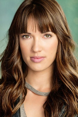 Емилй Цоупе