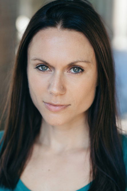 Лаура Сwифт