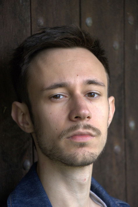 Елиотт Хубй