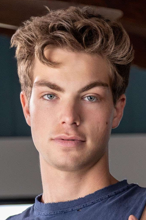 Оливер Цартер