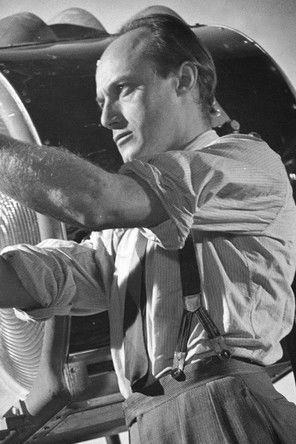  Джек Кардифф