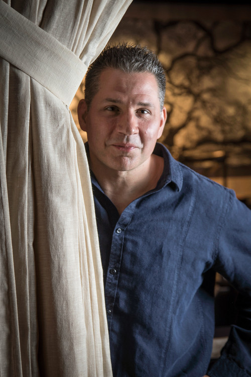 Мике Веццхионе