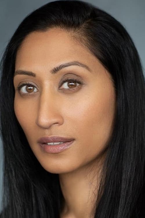 Каришма Навекар